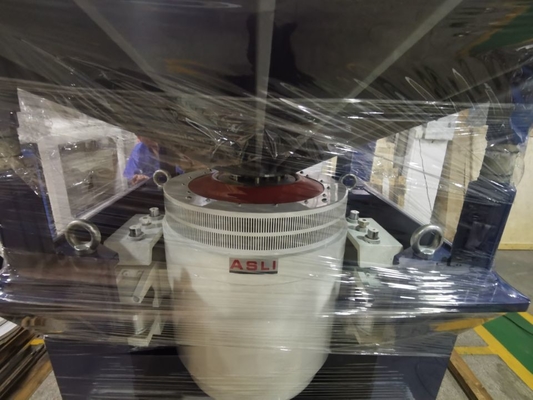 Hệ thống rung điện động dịch chuyển phần ứng tối đa 100mm với kích thước bàn tối đa là 1500x1500mm