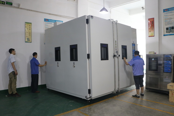 Đi bộ trong phòng thí nghiệm môi trường trong phòng thử nghiệm khí hậu lão hóa nhanh