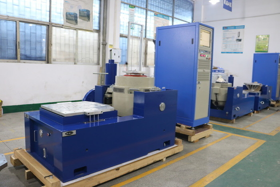 Thiết bị kiểm tra độ rung ngẫu nhiên 6KN, Máy kiểm tra độ rung quét hình sin IEC62133