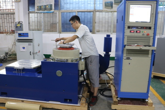 Hệ thống kiểm tra độ rung dịch chuyển lớn hình sin và ngẫu nhiên với bộ điều khiển cho MIL-STD 810F